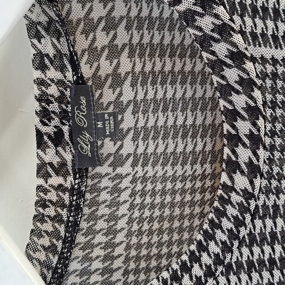 Lily Rose Houndstooth Tiered A-Line Flowy Stretch Chic Long Sleeve Mini Dress - Picture 3 of 12